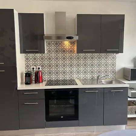 Maison Les Sacres - T2 Bow Window - Cathedrale Hyper Centre